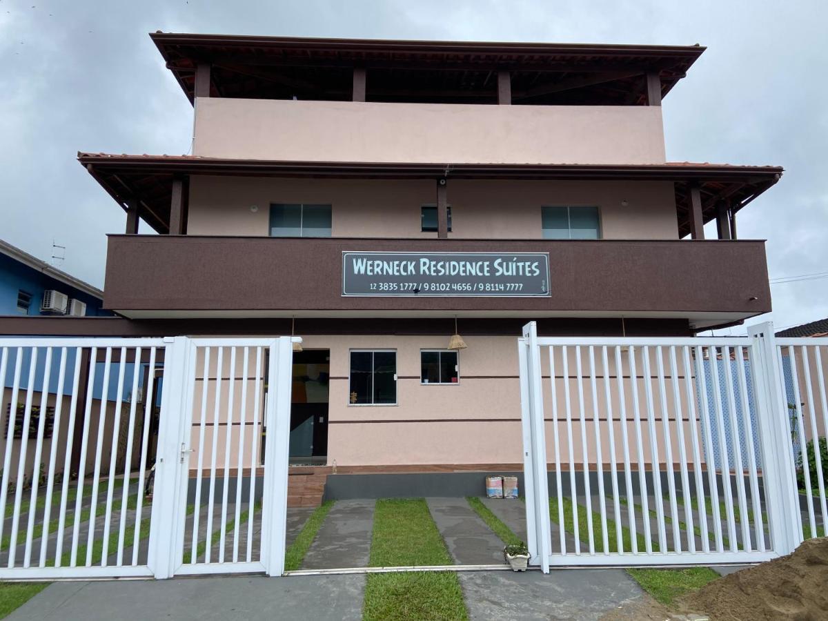 Werneck Residence Suites Ubatuba Bagian luar foto