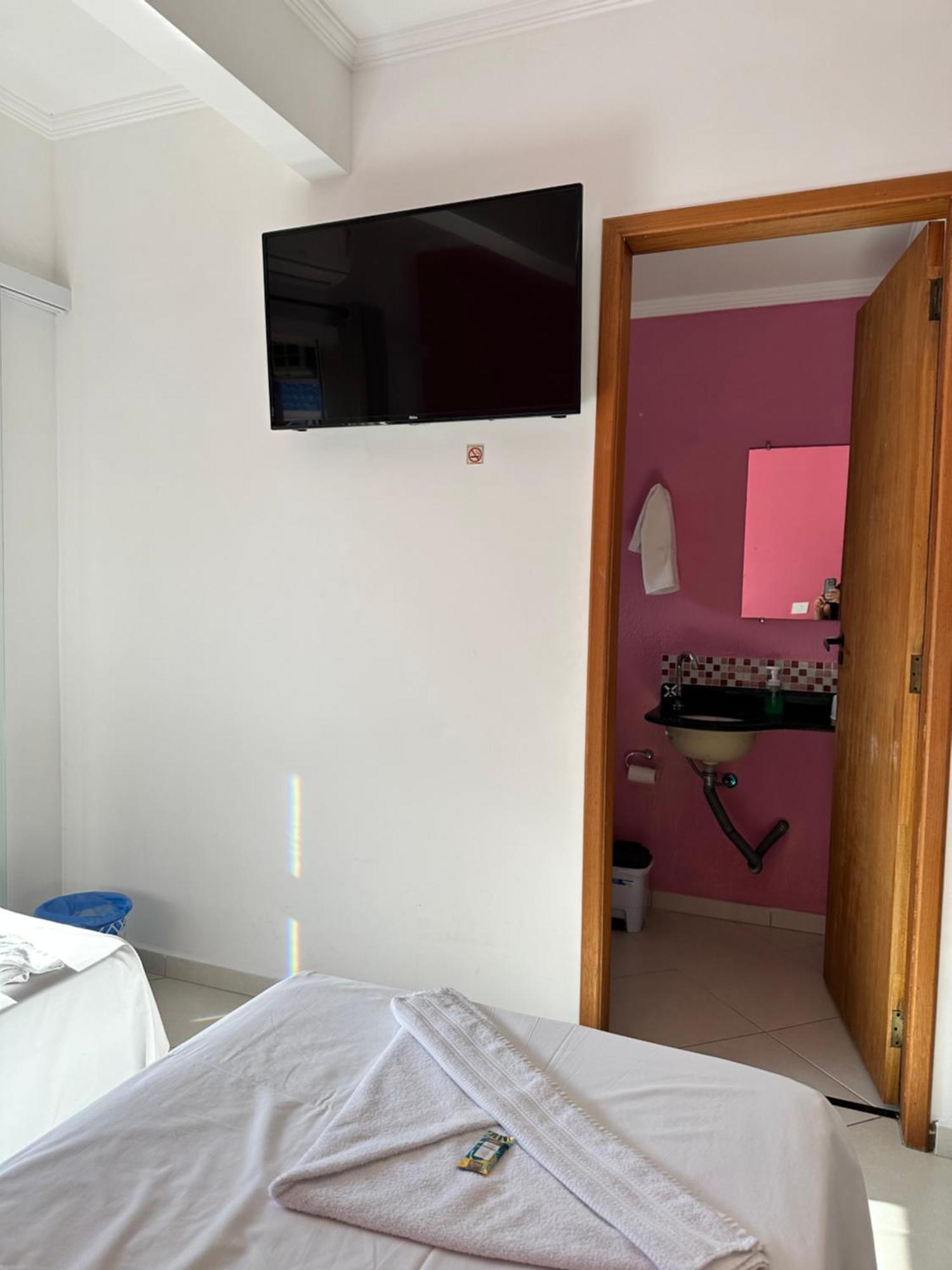 Werneck Residence Suites Ubatuba Bagian luar foto